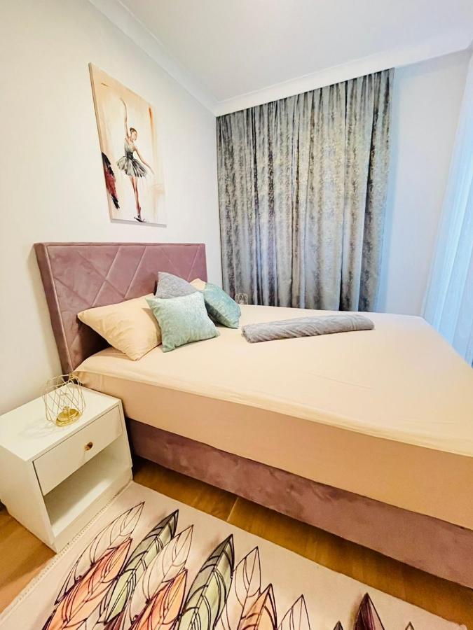 Stan Na Dan "Apartman Purple" Lejlighed Banja Luka Eksteriør billede